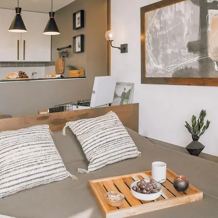 Апартаменты Astor - Et Balcon A Batignolles *