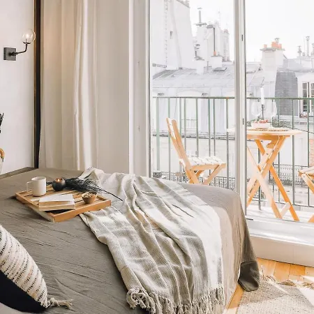 Astor - Et Balcon A Batignolles Апартаменты *