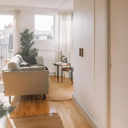 Апартаменты Astor - Et Balcon A Batignolles